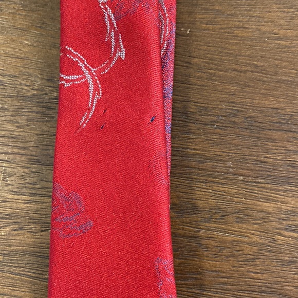 Burgundy/Navy/Gray Maple Leaves Wembley Necktie (Made in USA) - Picture 4 of 6